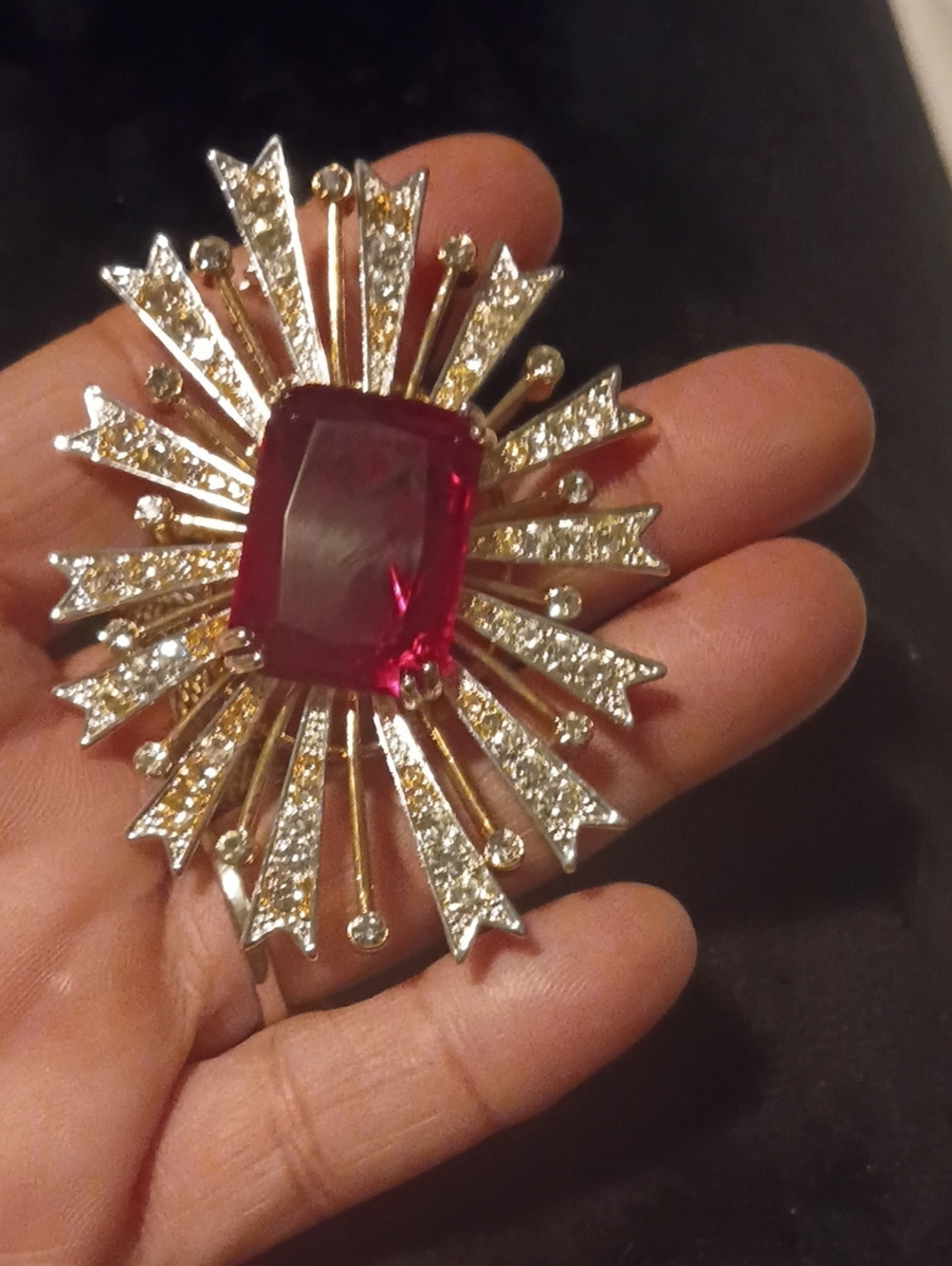 VTG KJL Ruby Red Starburst Brooch Atomic Rhinestone Statement Pin